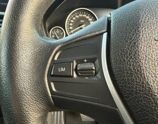 2013 Bmw 320i Touring Luxury image 283899