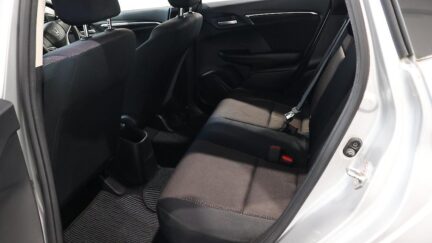 Honda Fit Hybrid F-Package image 317825