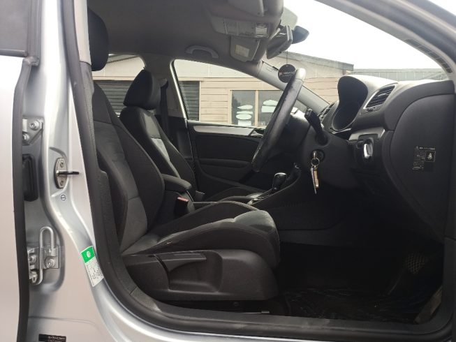 2012 Volkswagen Golf image 275639