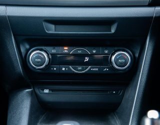 2014 Mazda Axela Hybrid S, Reverse Camera ,Push Button Start image 284691