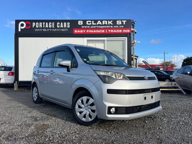 2012 Toyota Spade F Model, Low KMs, Push Start image 285225