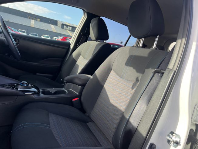 2018 Nissan Leaf G Model – Pro Pilot – English Dash & Stereo 84% SOH image 286069