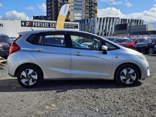 2014 Honda Fit Hybrid F-Package image 298087