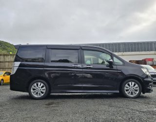 2012 Honda Step Wagon Z HDD Navi Edition image 285846