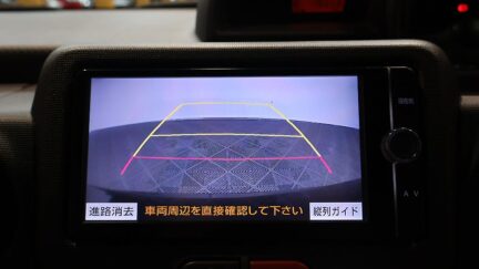 Toyota Spade F Model/ Reverse Camera/ Passenger Electric Slide Door image 310679