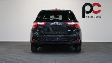 Toyota Vitz Hybrid – Alloy Wheels image 313234