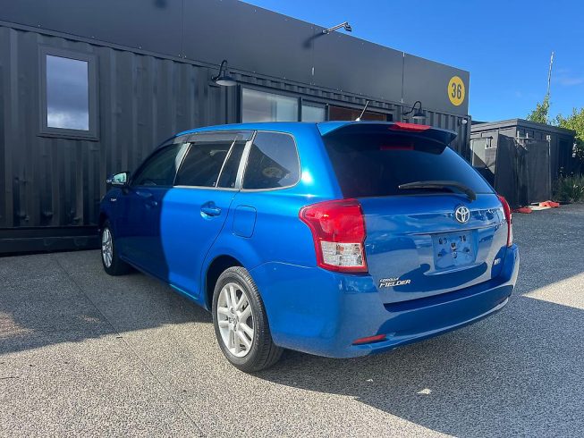 2014 Toyota Corolla Fielder Hybrid G/ Push Start/ Reverse Camera image 285104