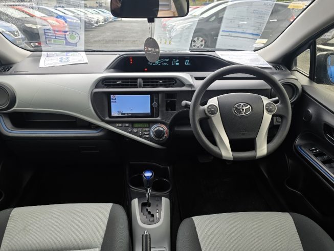 2013 Toyota Aqua S MODEL PUSH BUTTON START R/CAMERA image 284027