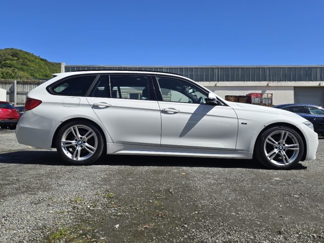 2013 Bmw 320i image 276206