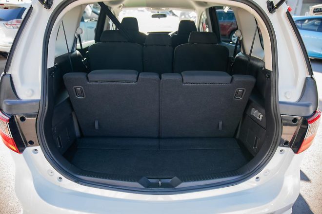 2012 Nissan Lafesta Highway Star,Keyless Start image 276732