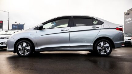 Honda Grace Hybrid LX image 303859