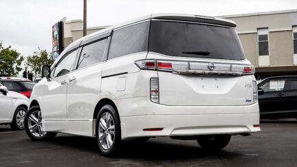 Nissan Elgrand Highway Star, 360 camera, parking sensor image 312793