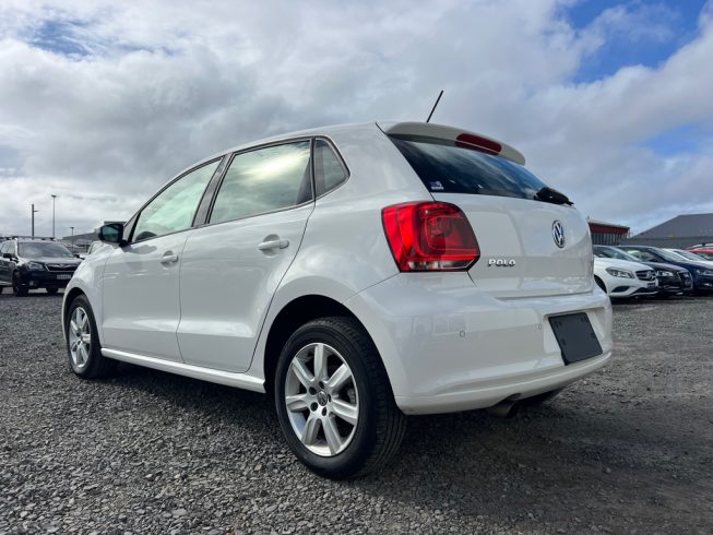 2012 Volkswagen Polo TSI Highline – Factory Alloy Wheels – Low KMS image 285507
