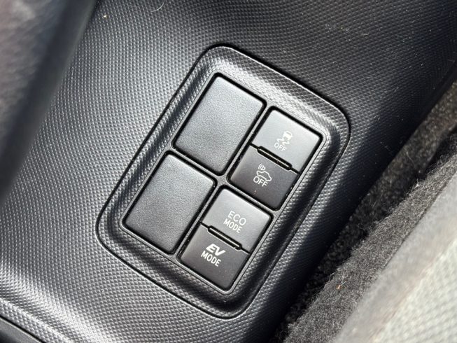 2015 Toyota Aqua image 276691