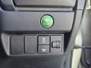 2014 Honda Fit Hybrid F-Package image 298095