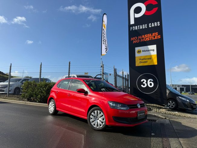 2013 Volkswagen Polo TSI Comfortline Blue Motion image 285339