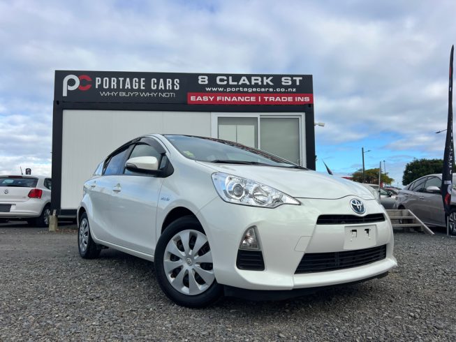 2013 Toyota Aqua S Model/ Push Start image 285904