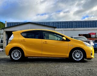 2012 Toyota Aqua G Model, Push Start, Reverse Camera image 284966