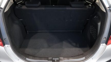 Honda Fit Hybrid F-Package image 317821