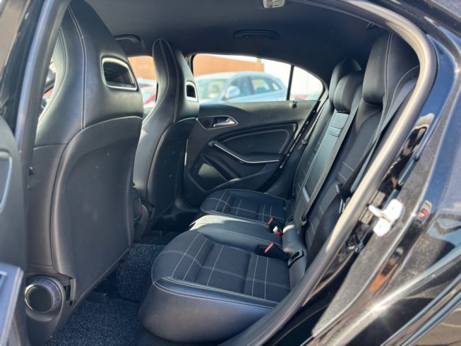 2014 Mercedes-benz A 180 image 276287