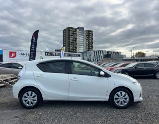 2013 Toyota Aqua S Model/ Push Start image 285905