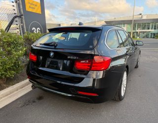 2013 Bmw 320i Touring Luxury image 283891