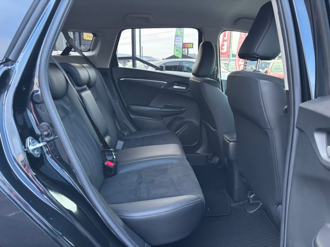 2016 Honda Shuttle Hybrid Z Style Edition image 286668