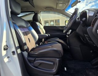 2012 Nissan Elgrand Highway Star Urban Chrome image 284545