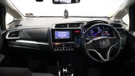 Honda Fit Hybrid L Package, Cruise Control image 311429