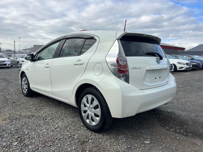2013 Toyota Aqua S Model/ Push Start image 285908