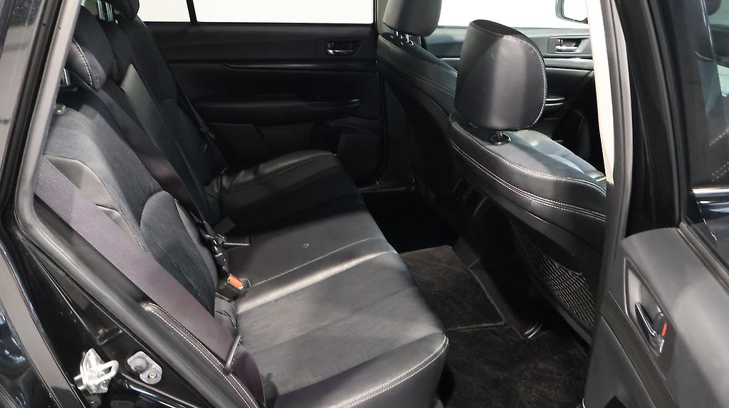 Subaru Legacy Touring Wagon 2.5i Eyesight B sports G Package AWD image 318041