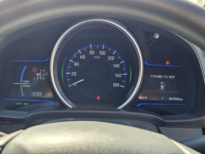 2014 Honda Fit Hybrid F-Package image 298093