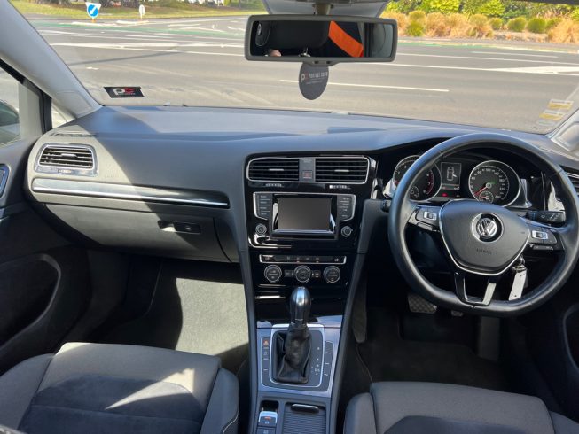 2013 Volkswagen Golf TSI Highline Blue Motion 1.4L image 276907