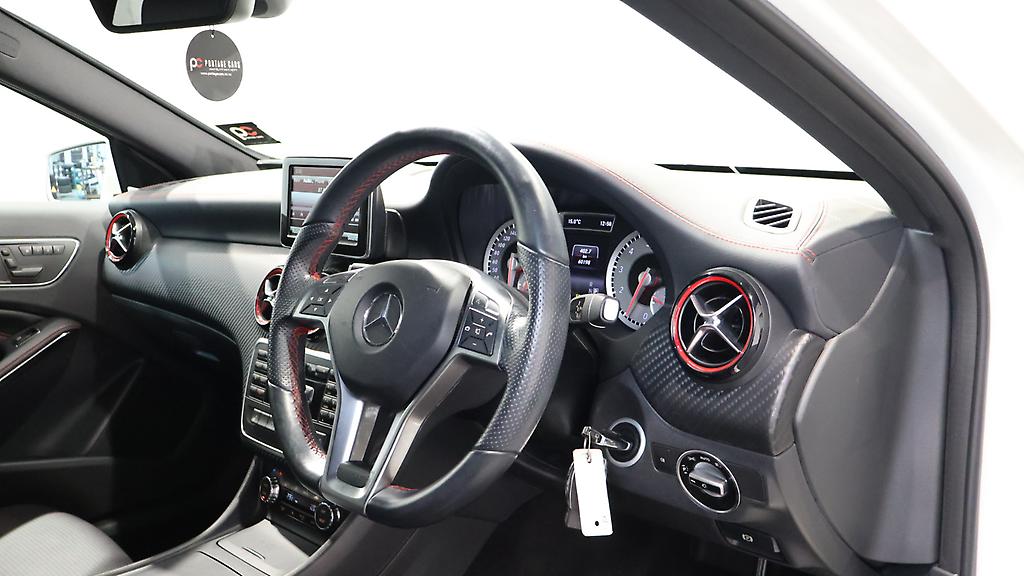 Mercedes-benz A 250 A250 SPORT image 305895