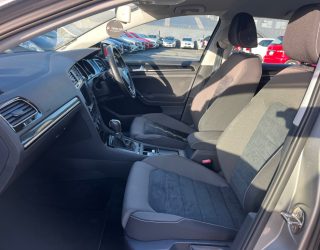 2013 Volkswagen Golf TSI Highline Blue Motion 1.4L image 285973