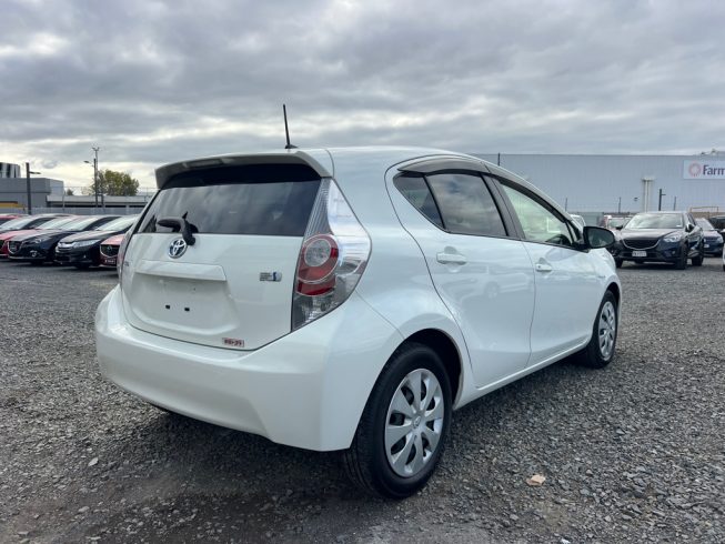 2013 Toyota Aqua S Model/ Push Start image 285906