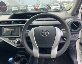 2013 Toyota Aqua S Model/ Push Start image 285917