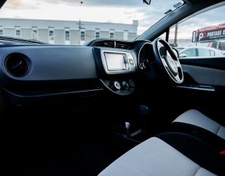 2014 Toyota Vitz U Spec, I stop image 284643