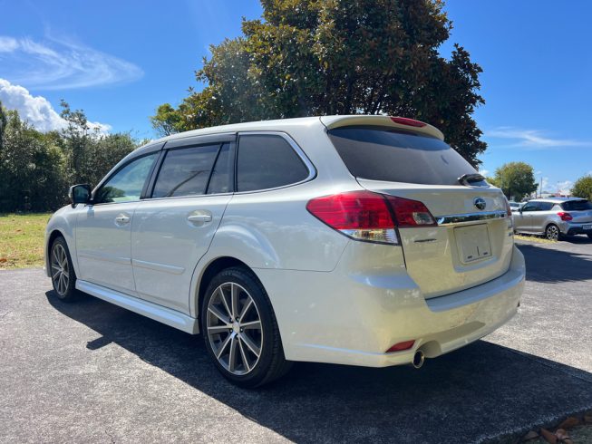 2012 Subaru Legacy Touring Wagon 2.0GT DIT AWD image 267808