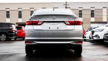 Honda Grace Hybrid LX image 303861