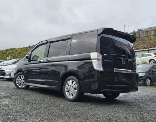 2012 Honda Step Wagon Z HDD Navi Edition image 285860