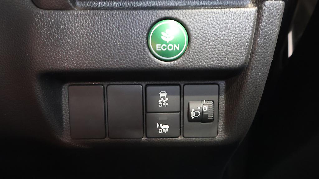 Honda Fit Hybrid F-Package image 317832