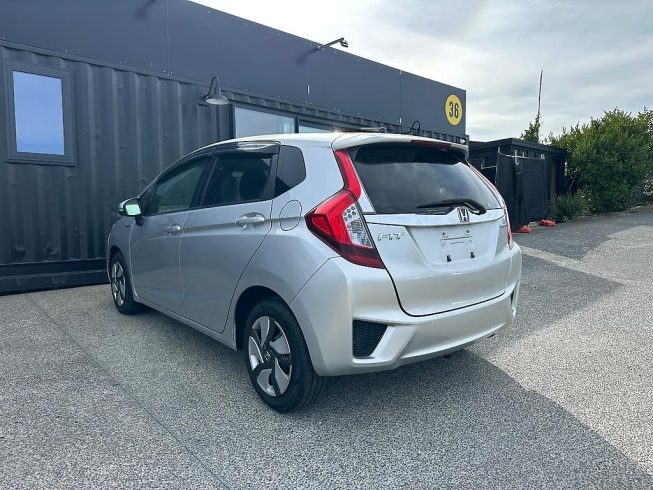 2013 Honda Fit Hybrid F-Package **Low KMS** image 275474