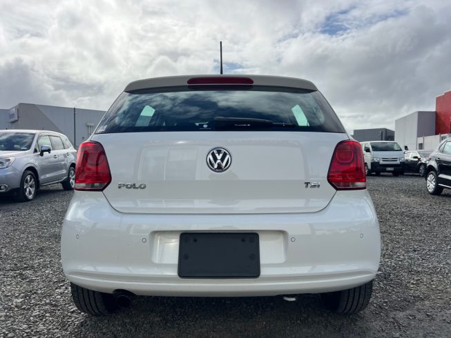 2012 Volkswagen Polo TSI Highline – Factory Alloy Wheels – Low KMS image 285506