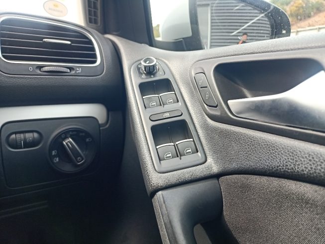 2012 Volkswagen Golf image 275648