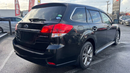 Subaru Legacy Touring Wagon 2.5i B Sport G Package 4WD image 286369