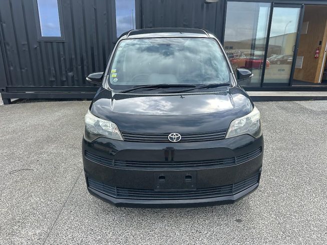 2012 Toyota Spade F Model/ Reverse Camera/ Passenger Electric Slide Door image 284442