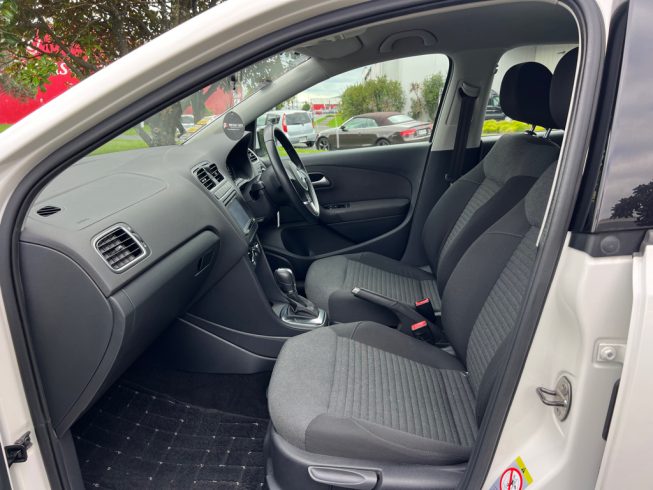 2013 Volkswagen Polo TSI Comfortline Blue Motion image 283830