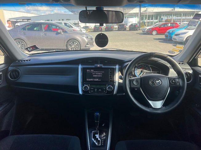 2014 Toyota Corolla Fielder Hybrid G/ Push Start/ Reverse Camera image 285111