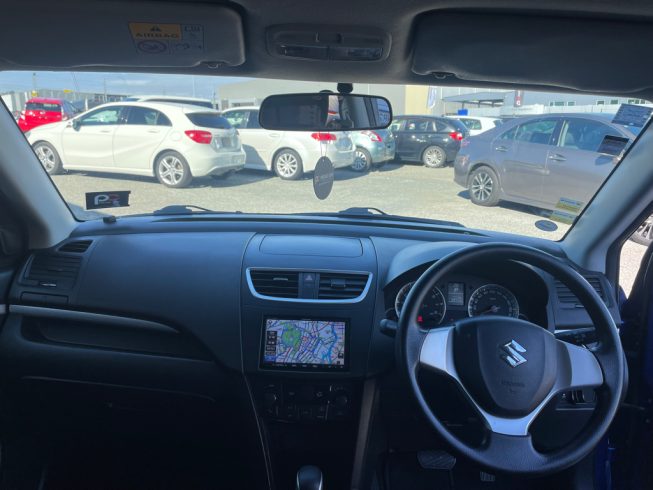 2013 Suzuki Swift XG/ Low KMs image 284589